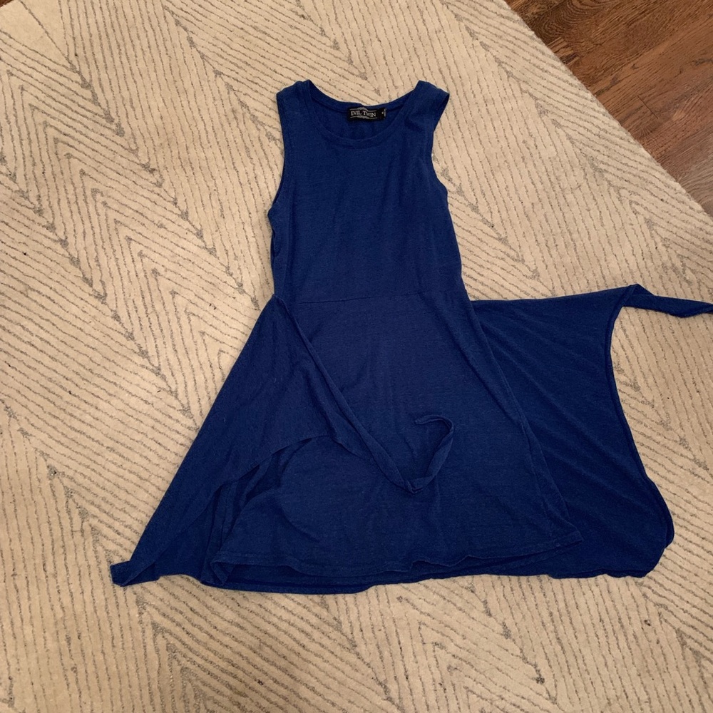 T-shirt style dress - Picture 4 of 6